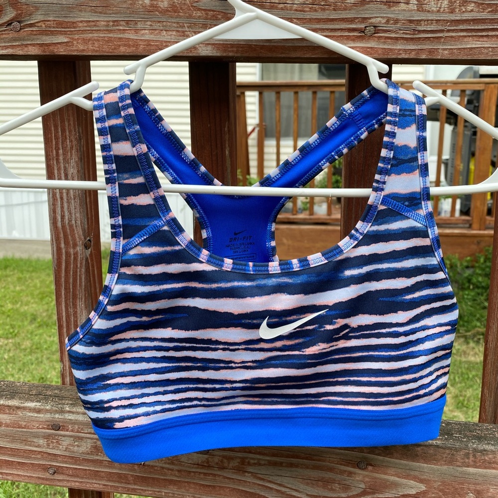 Nike sports bra